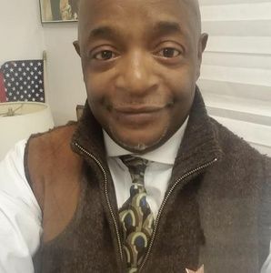 Meet your Posher, Henry